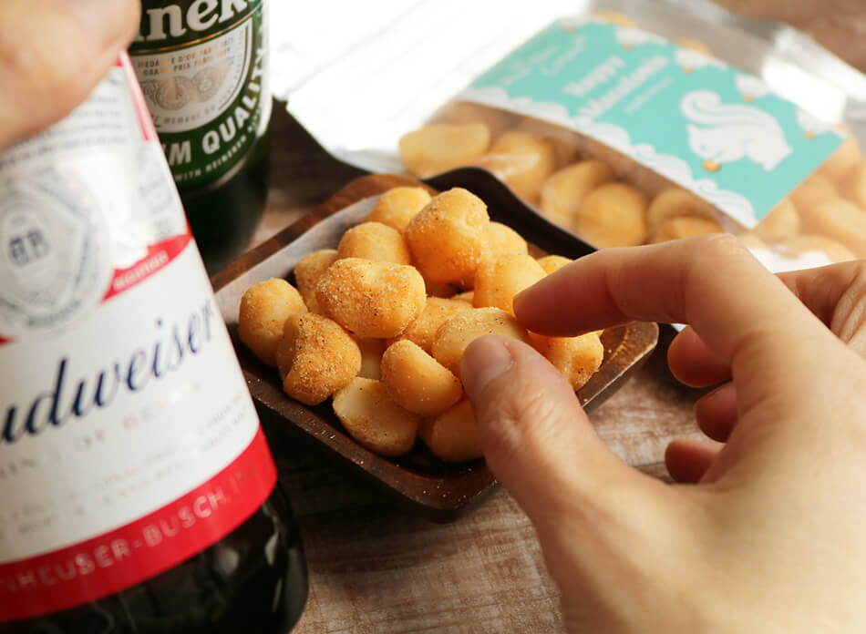 ハッピーナッツカンパニー　スパイシー＆ガーリックマカダミア 55g